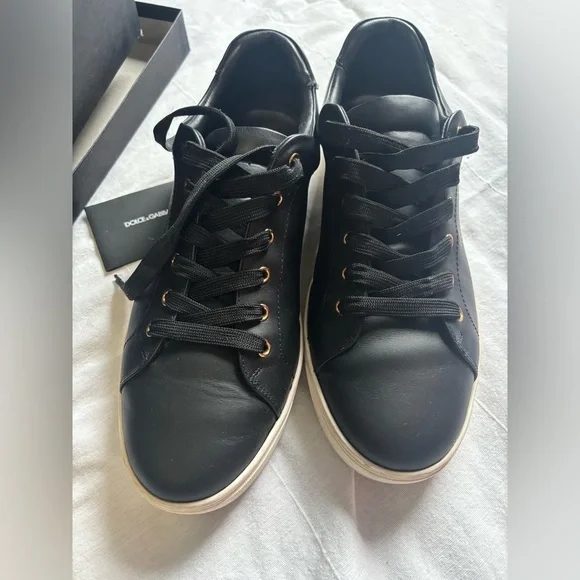 Dolce & Gabbana Men's Black and Gold Sneakers - Picture 2 of 8